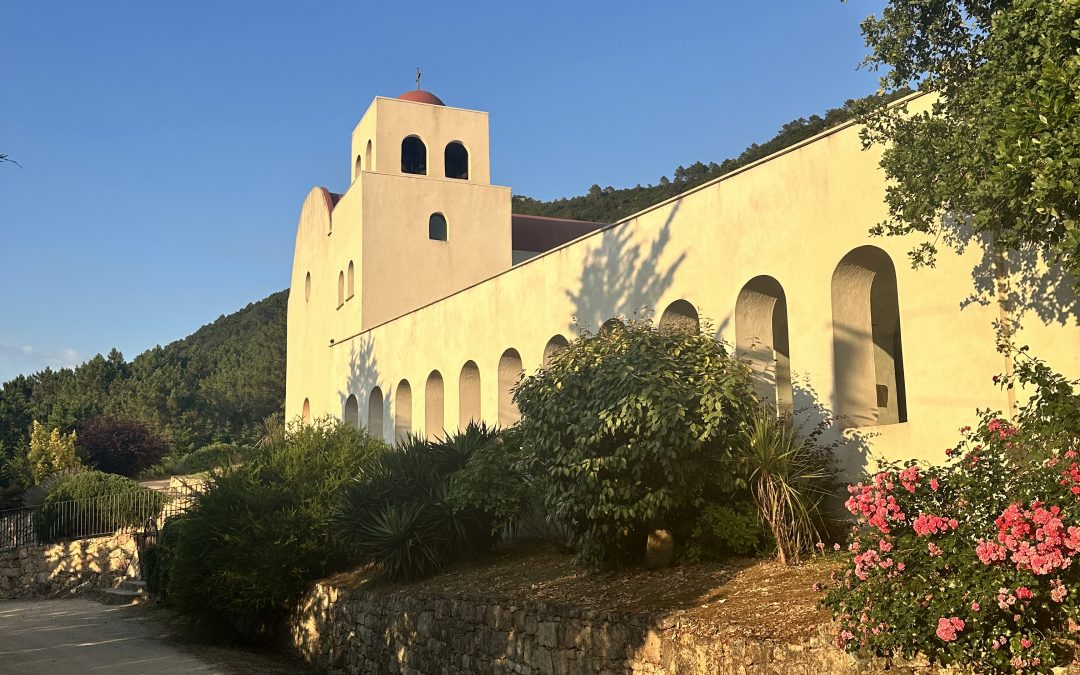 Le Couvent de Sari : un trésor caché entre histoire, patrimoine et panoramas corses